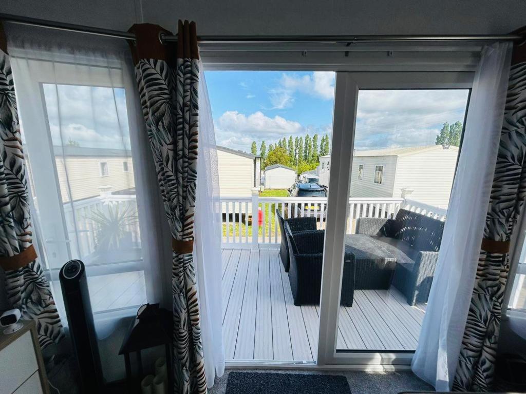 فندق Sunset Terrace Rockley Park Haven Lytchett Minster المظهر الخارجي الصورة